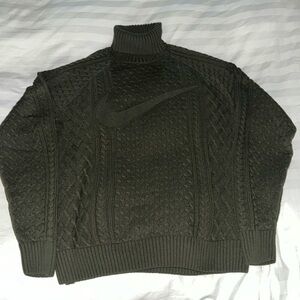 Nike sweater